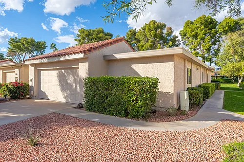 7706 E Vista Dr Photo 1