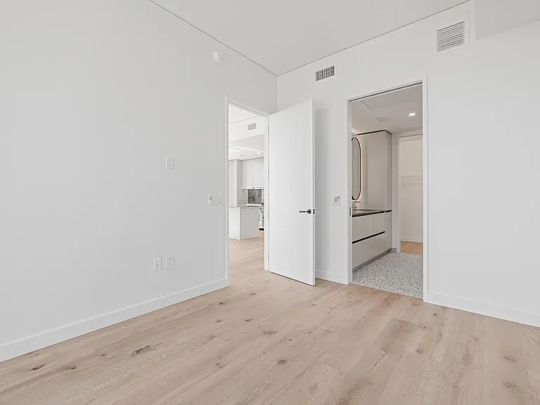 610 Davis St #2712 — Photo 15