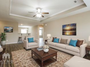 2121 Ridge St, Gentry, AR 72734