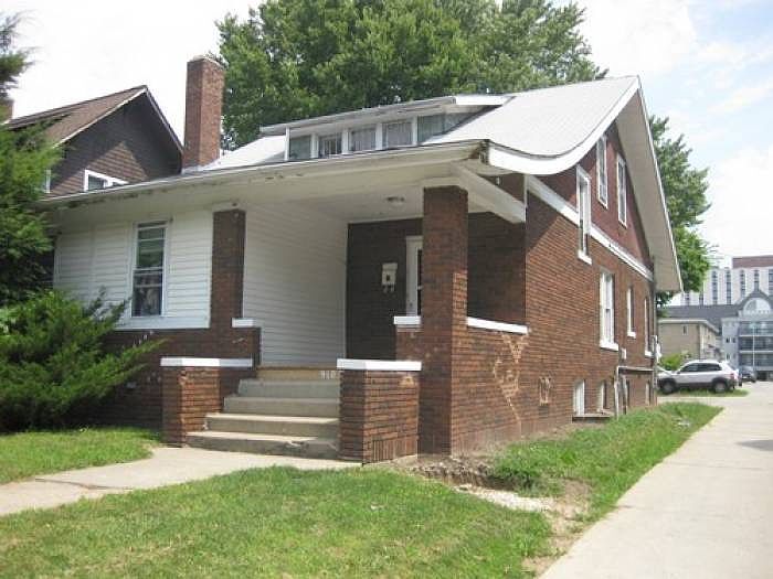 910 S. First St. exterior