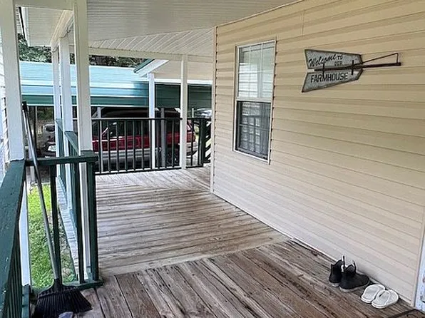 380 Planters Dr, Ellabell, GA 31308