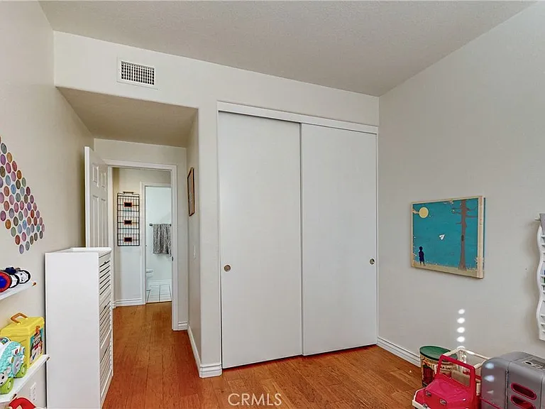 15464 Borges Dr — Photo 26
