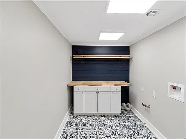 1308 Carnation Ave — Photo 13