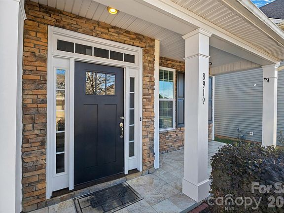 2nd image of 8919 Inverness Bay Rd