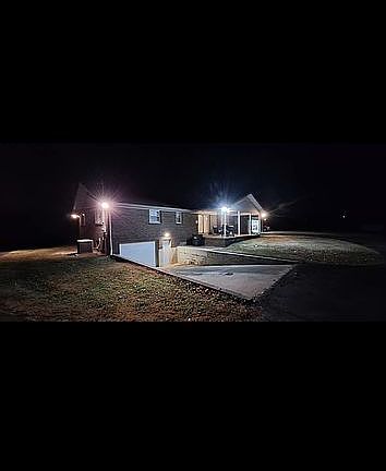 2nd image of 48 Kino Eighty Eight Rd