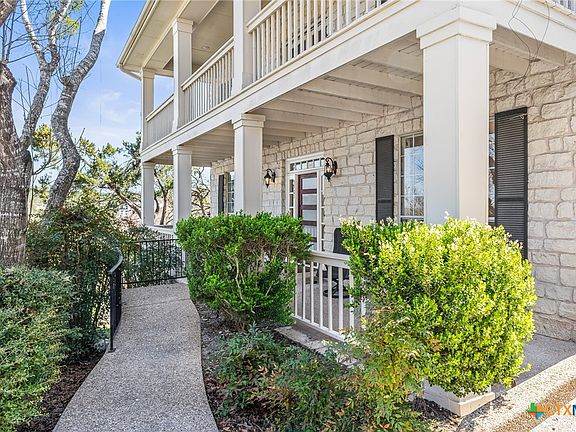 2nd image of 5901 Round Table Cv