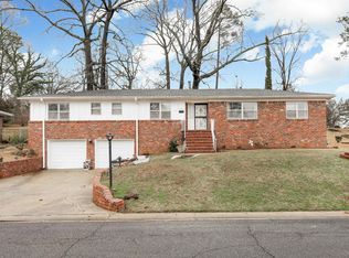 817 Beacon Dr, Fairfield, AL 35064