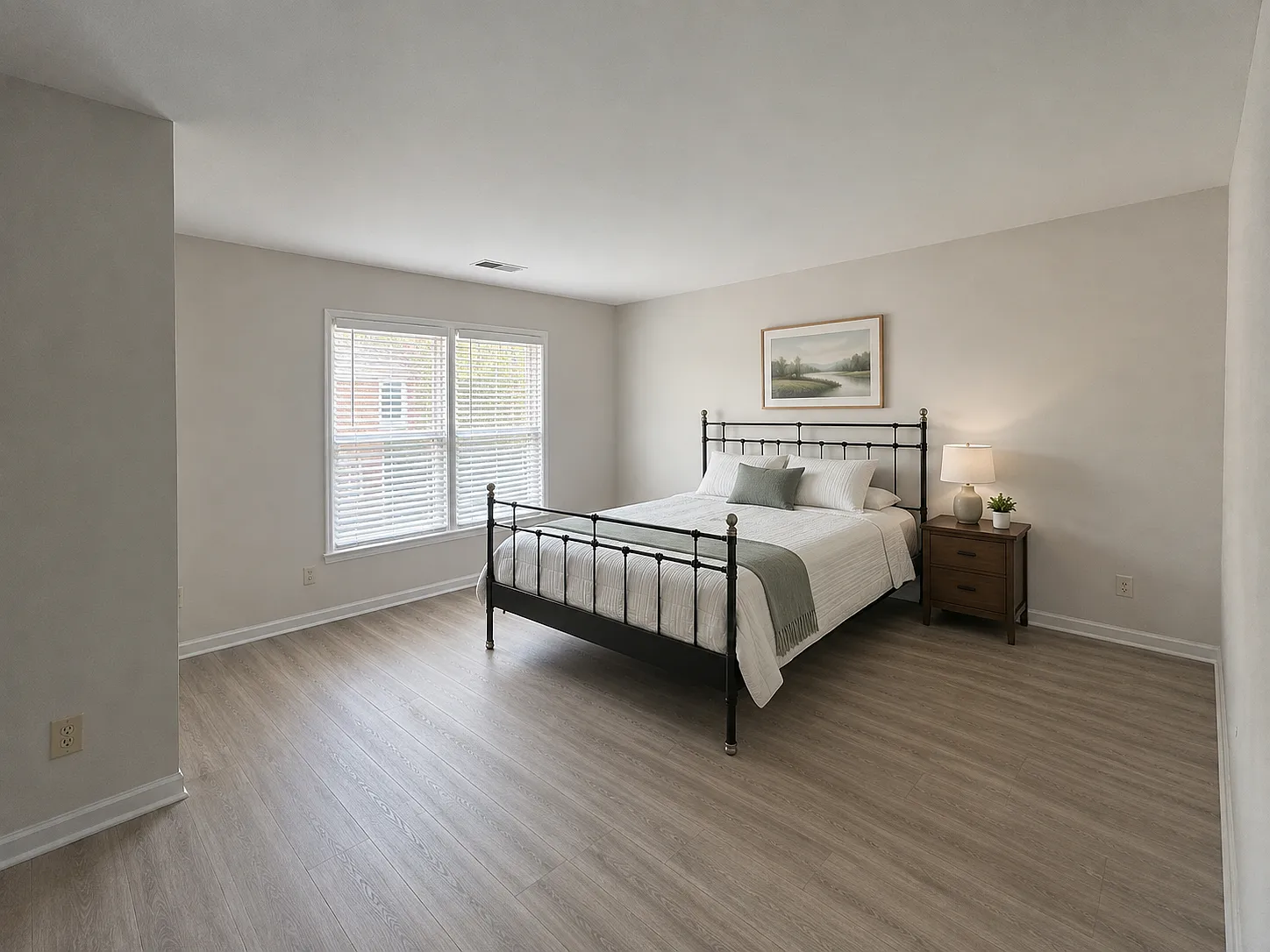 2 bed, 2.5 bath, 1280 sqft, $1,800 — Photo 3