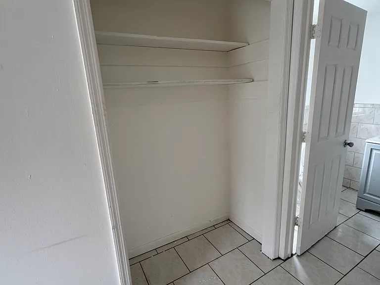 84 Thomas St #3 — Photo 7