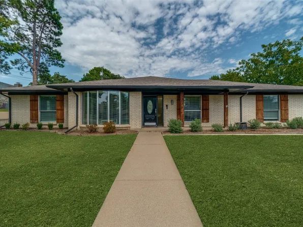 2028 Mesquite Trl, Hurst, TX 76054