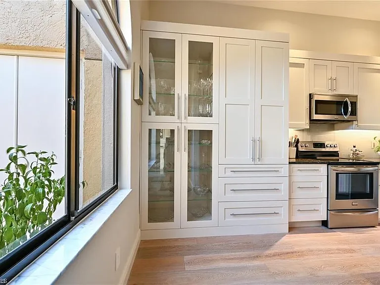589 Beachwalk Cir #P-203 — Photo 5