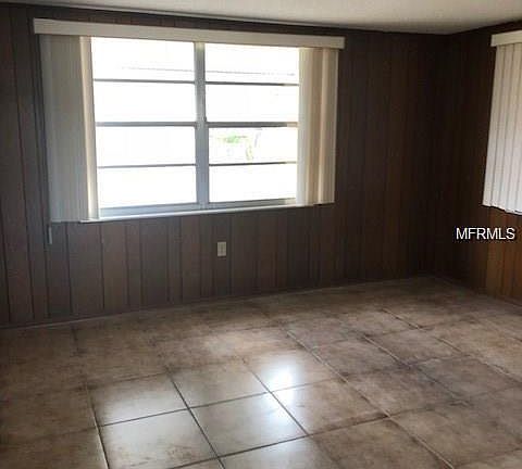 5th image of 1140 Powersong St