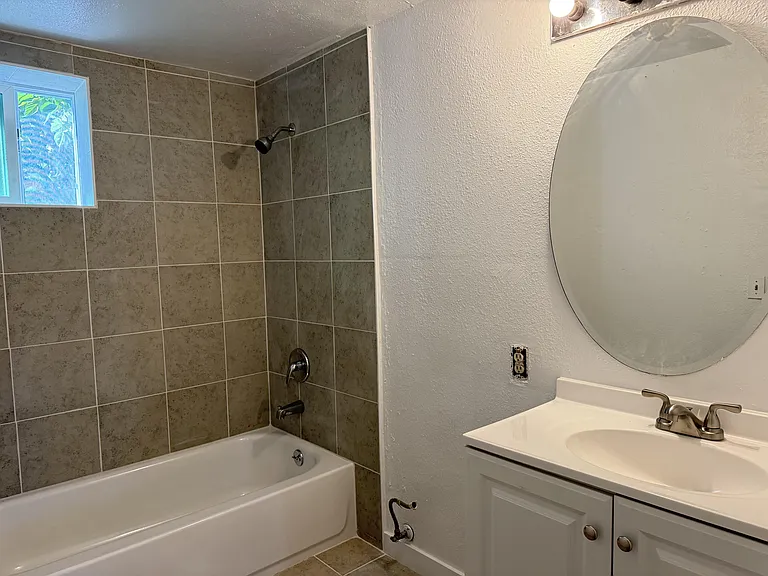 10080 Pyrite Ave — Photo 6