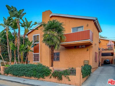 1646 N Hoover St, Los Angeles, CA, 90027
