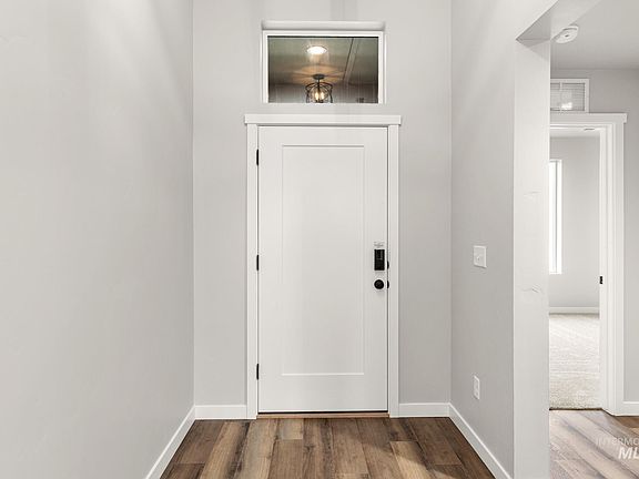 2nd image of 18391 N Sweet William Ave