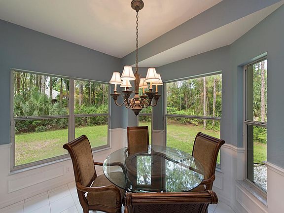 4th image of 25272 Luci Dr