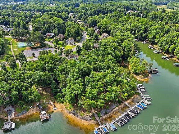3rd image of 2125 Mount Isle Harbor Dr