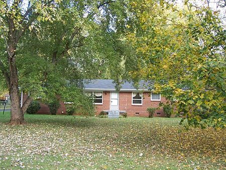 1st image of 1123 Walton Dr