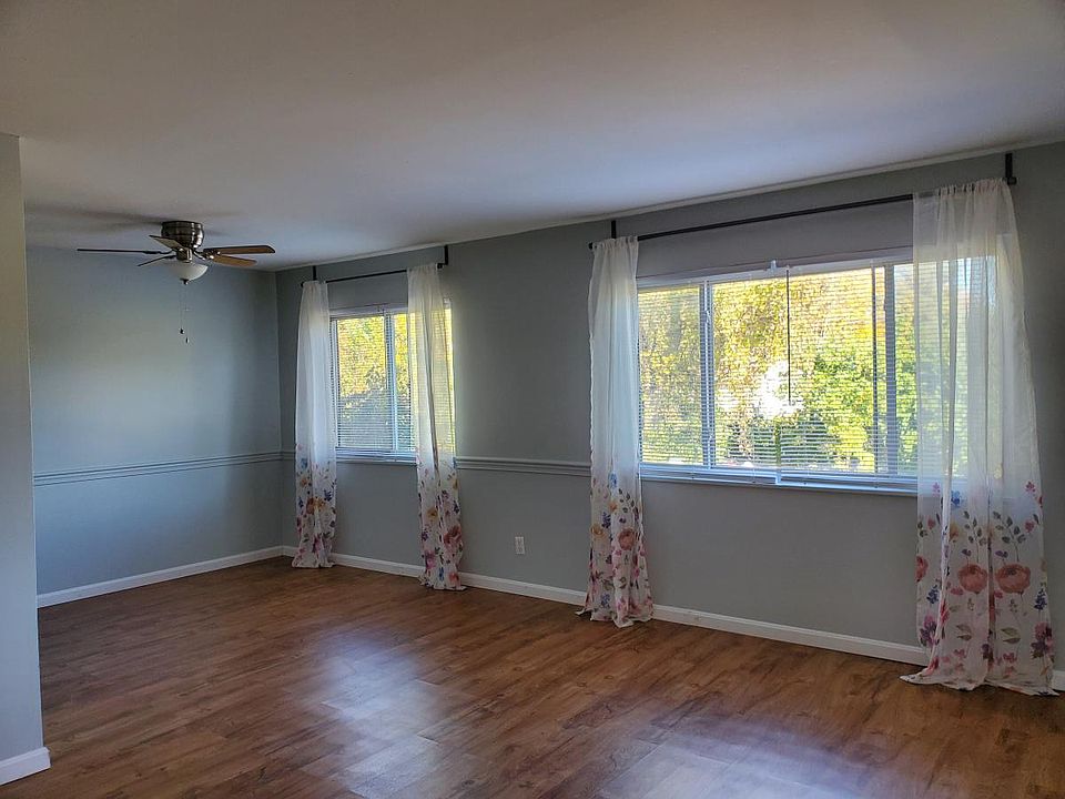 1st image of 3825 N Whittier Pl #7