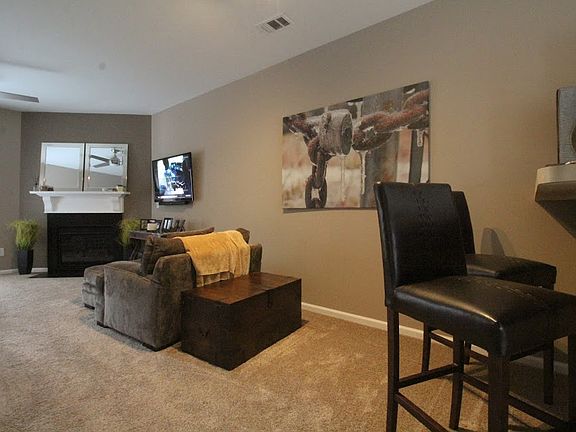 5th image of 3294 Mill Springs Cir