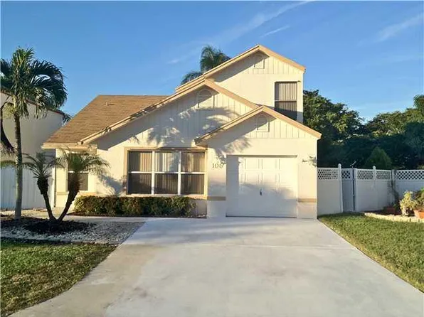 106 Azalea Circle, Boynton Beach, FL 33436