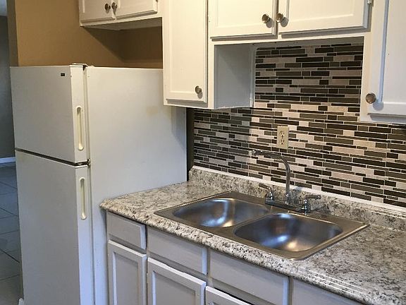5th image of 724 Odessa St #3