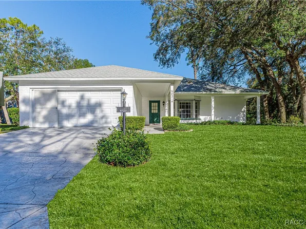 6821 Renown Way, Spring Hill, FL 34606