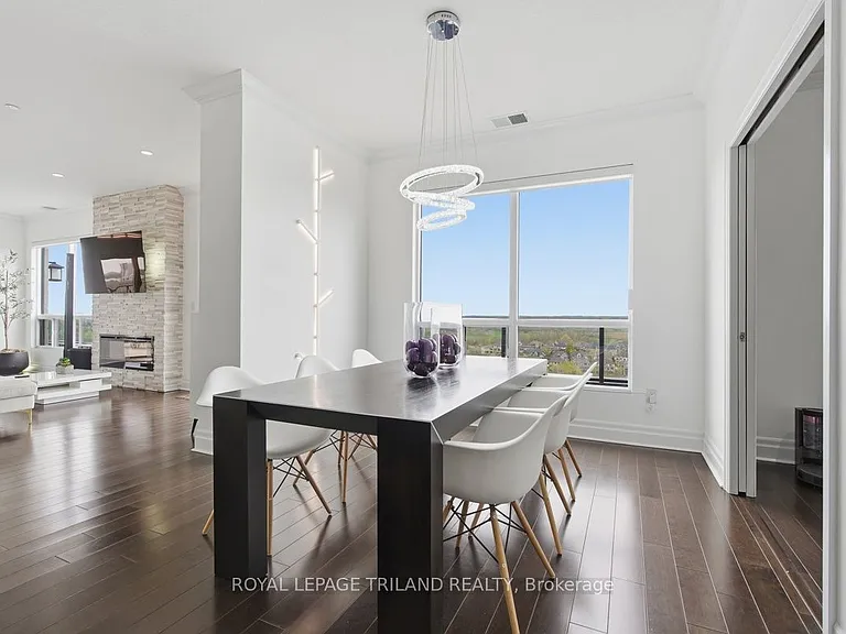 240 Villagewalk Blvd #1403 — Photo 8