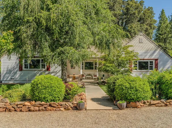 4048 Independence Rd, Mokelumne Hill, CA 95245