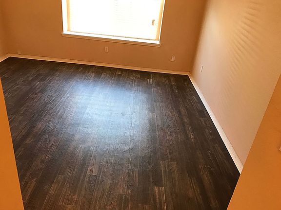 3rd image of 2944 Manhattan Blvd 12 #201