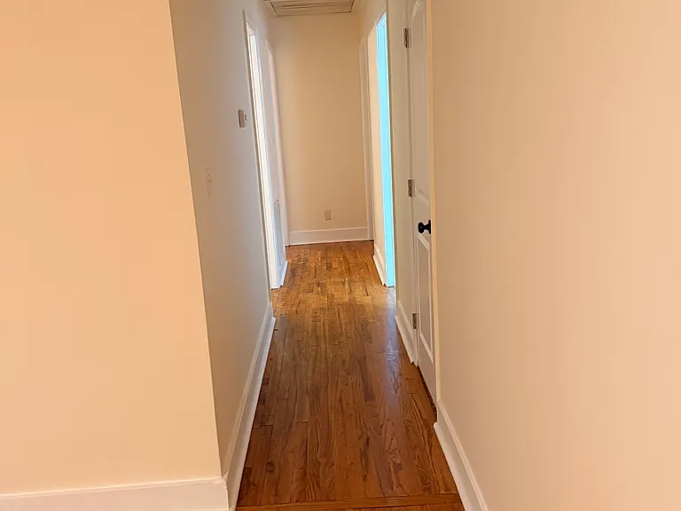 21 David Rd — Photo 30