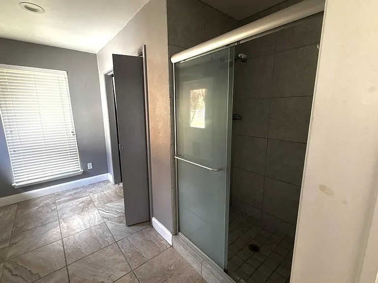 22726 Melham Ln — Photo 13