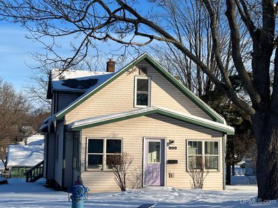 800 E D St, Iron Mountain, MI, 49801