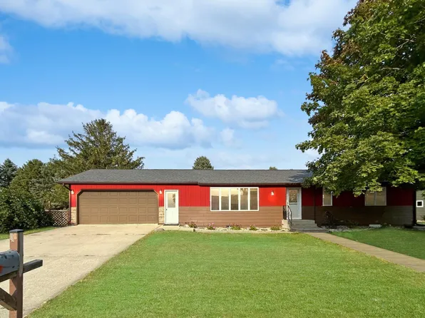 157 Skyline Dr, Granite Falls, MN 56241