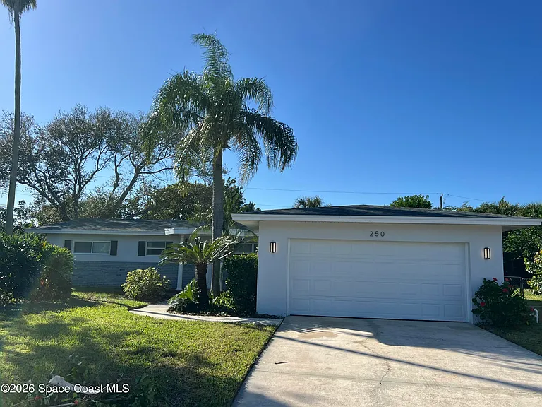 250 Debra Ct — Photo 37