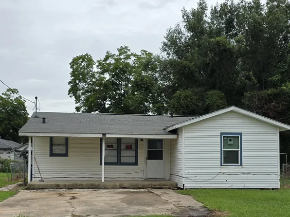 179 Sharon St, Orange, TX 77632