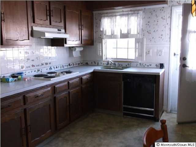 2nd image of 1204 Shetland Drive #A
