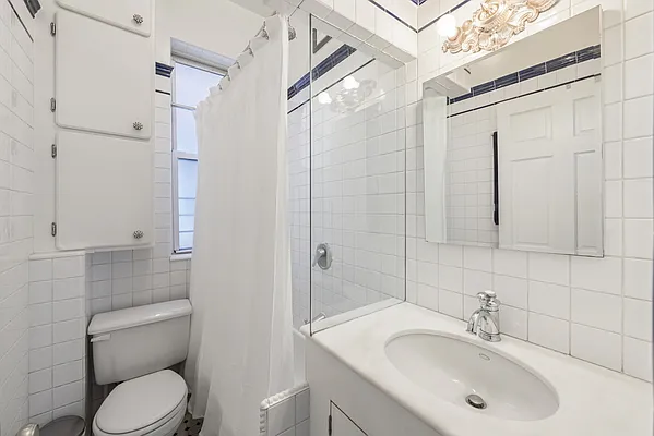 Sold by Corcoran | media 7