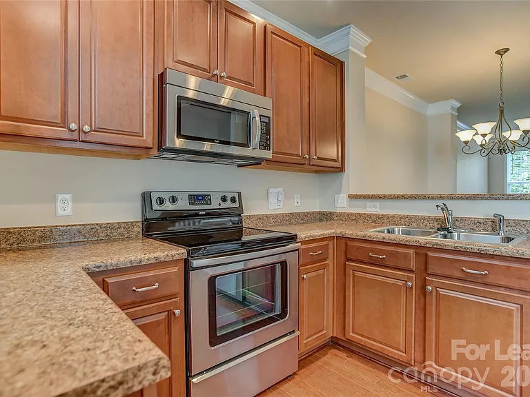 11177 Cedar Walk Ln — Photo 5