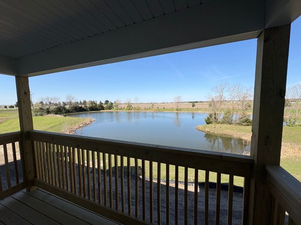 Reserve Arcola | 913 Green Mill Rd, Arcola, IL