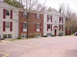 1st image of 714 Garland Cir APT A