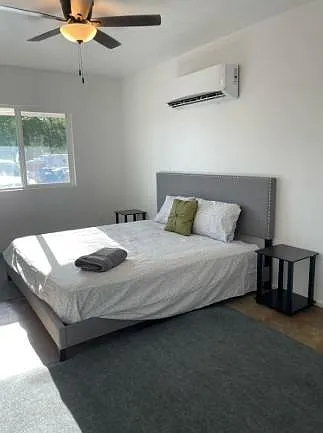 4 bed, 2.0 bath, 5000 sqft, $1,594 — Photo 1