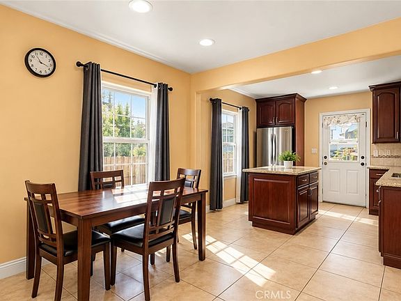 5th image of 116 Brisbane St