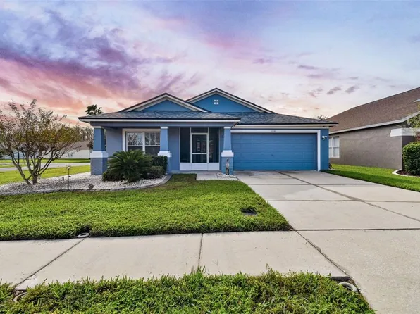 1319 Stokesley Pl, Zephyrhills, FL 33543