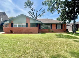 6417 Lindyann Ln, Houston, TX 77008