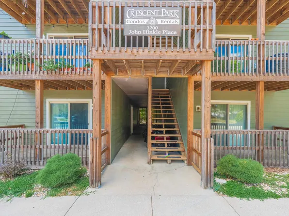 3200 E John Hinkle Pl #1, Bloomington, IN 47408