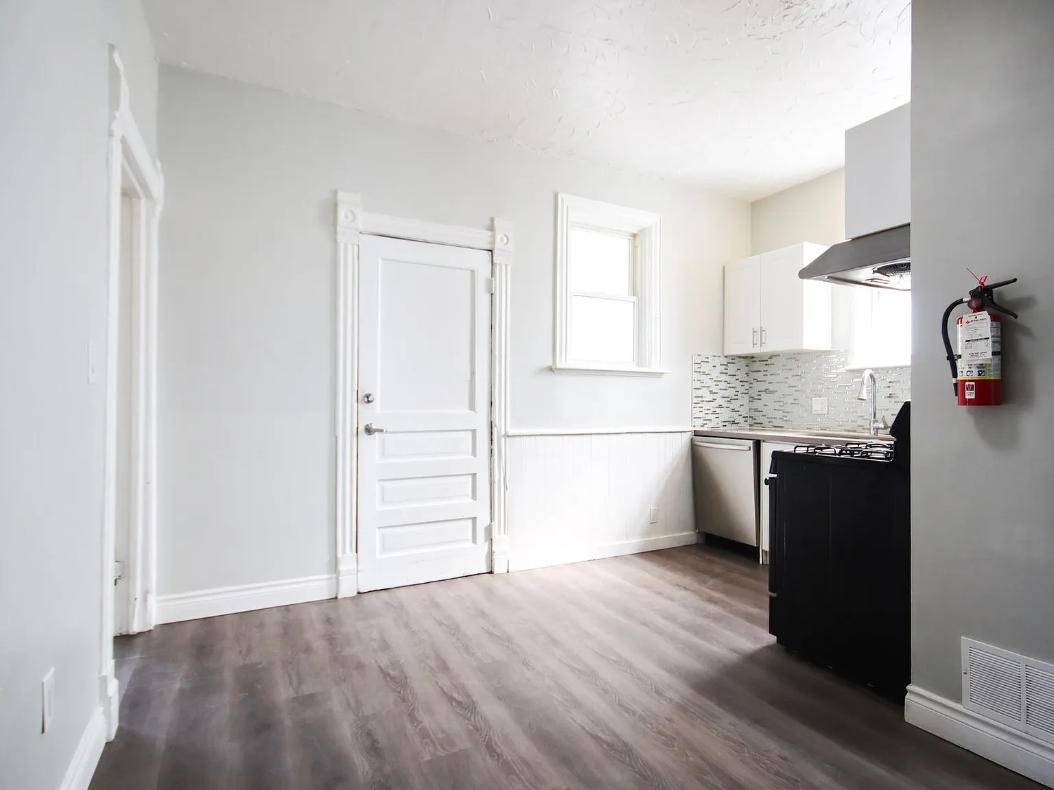 159 Victoria St N Kitchener — Photo 3