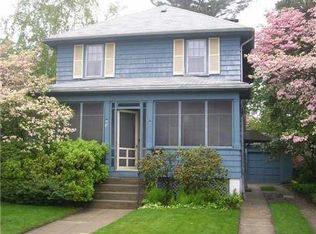 87 Garden St, Cranston, RI 02910