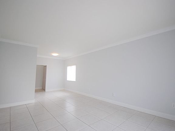 3rd image of 2124 Verdun Dr