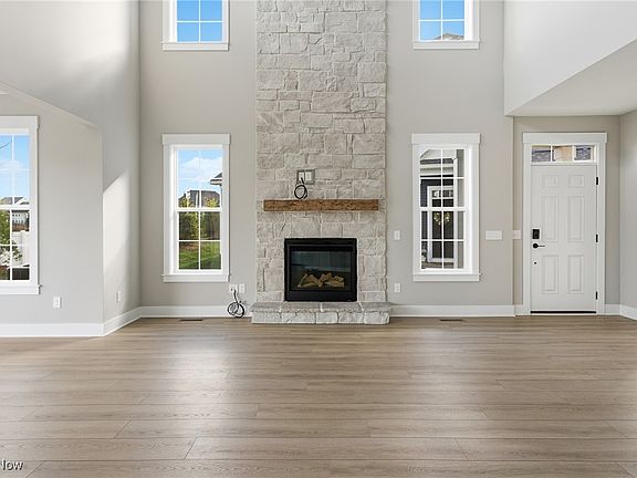 4th image of 505 Port Side Dr